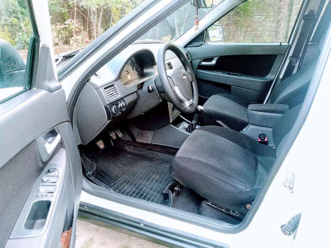 LADA (VAZ) Priora, 2013 il, 1.6 L, 155 000 km