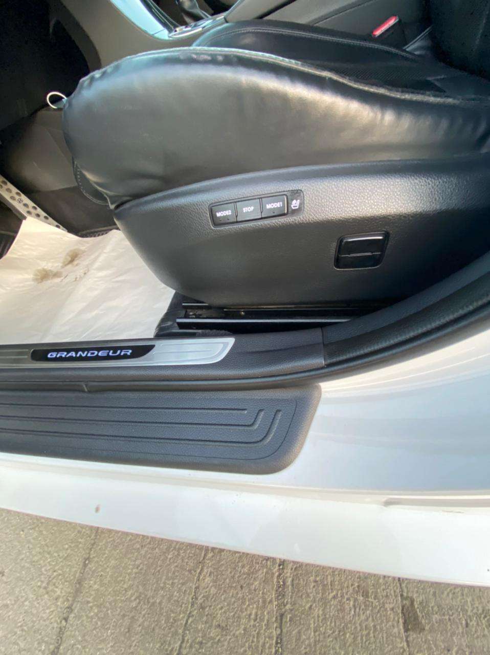 Hyundai Grandeur, 2013 il, 3.0 L, 17 000 km