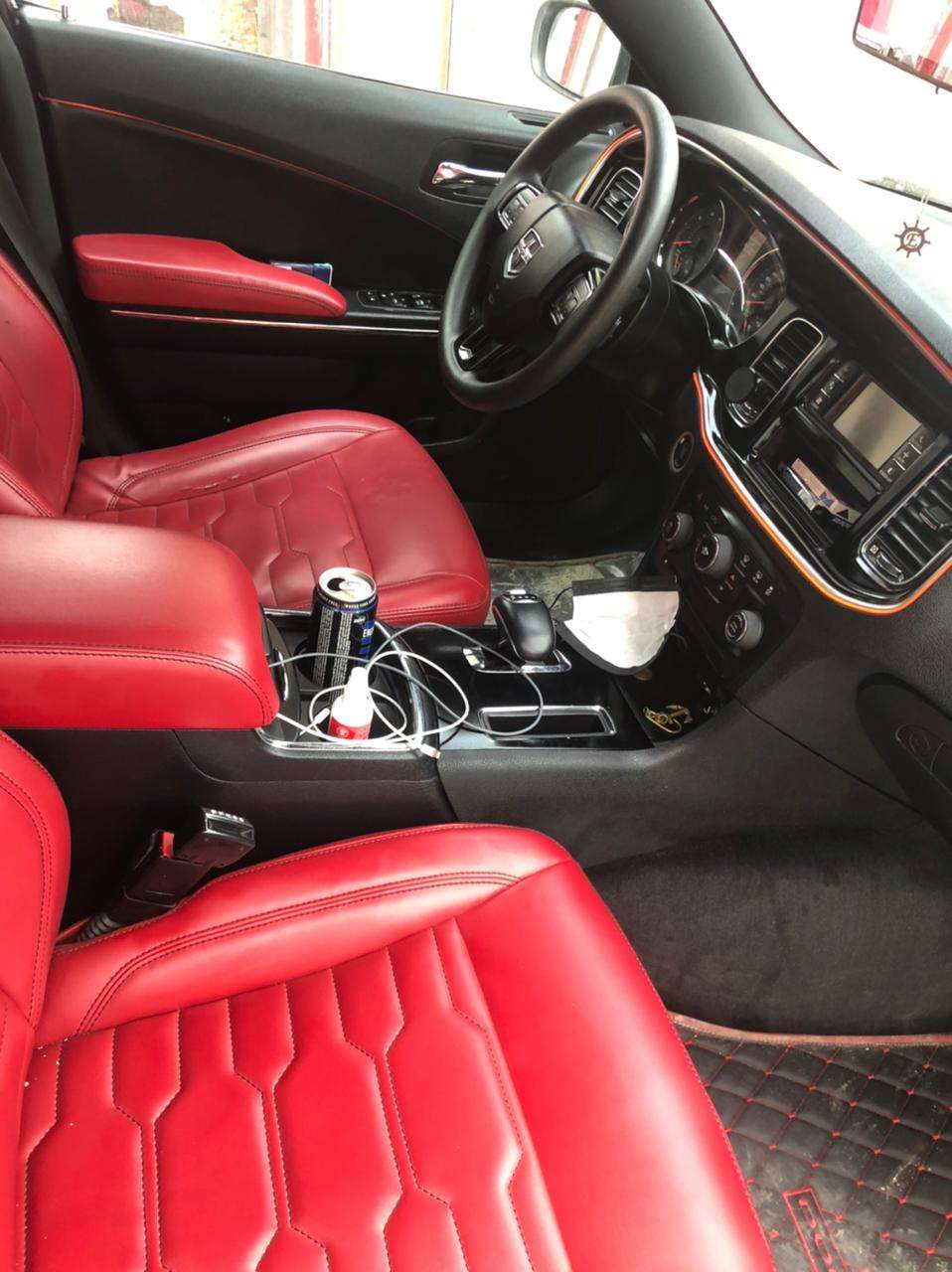 Dodge Charger, 2012 il, 3.6 L, 130 000 km