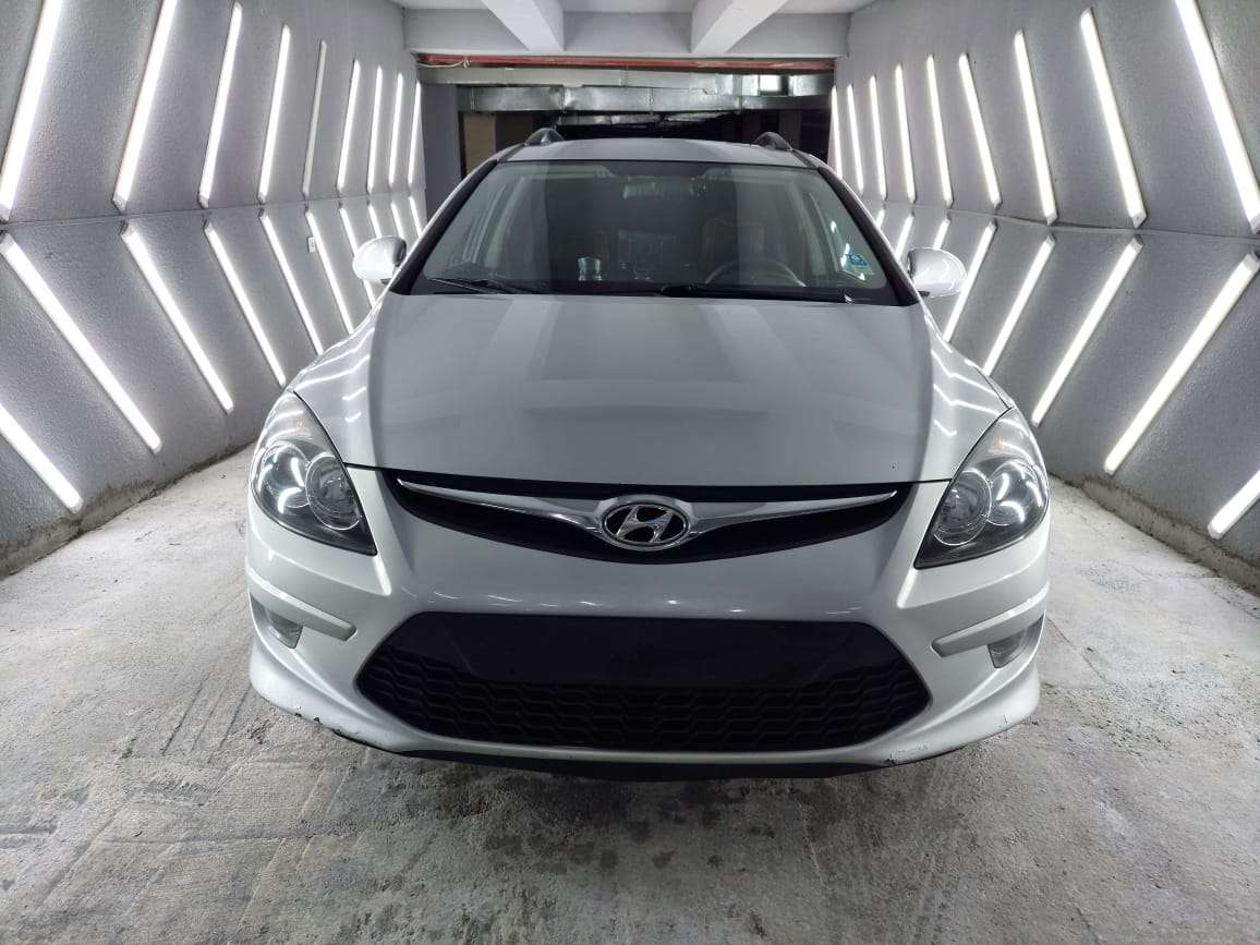 Hyundai i30, 2010 il, 1.6 L, 232 232 km
