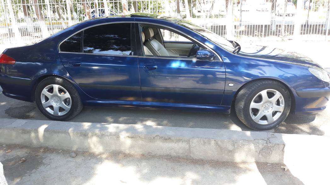 Peugeot 607, 2004 il, 3.0 L, 222 000 km