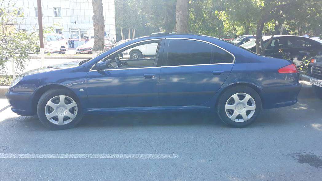 Peugeot 607, 2004 il, 3.0 L, 222 000 km