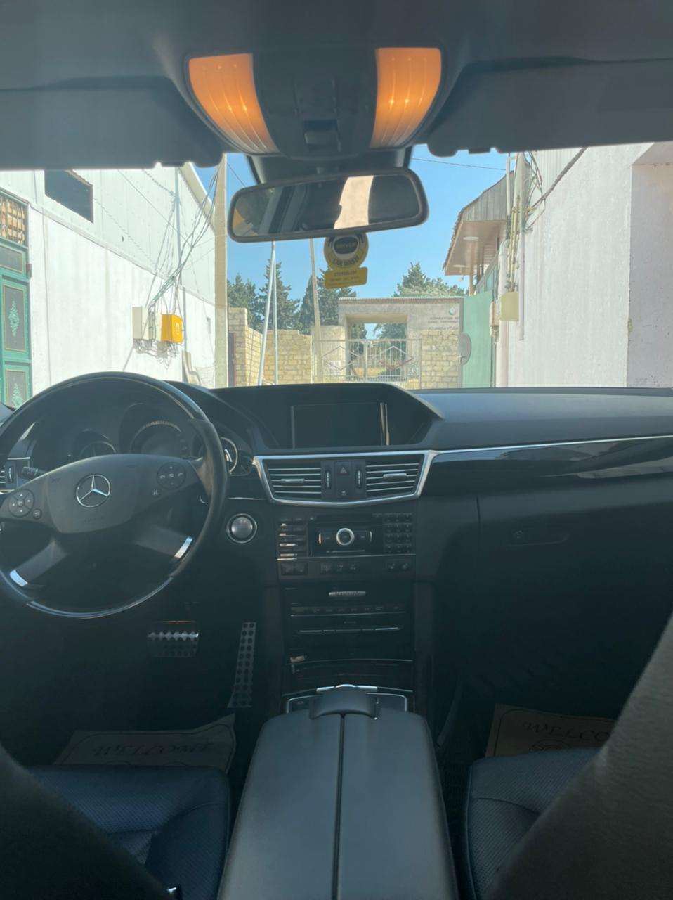Mercedes E 300, 2009 il, 3.0 L, 230 000 km