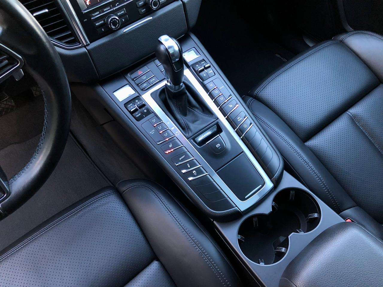 Porsche Macan, 2014 il, 3.0 L, 74 000 km