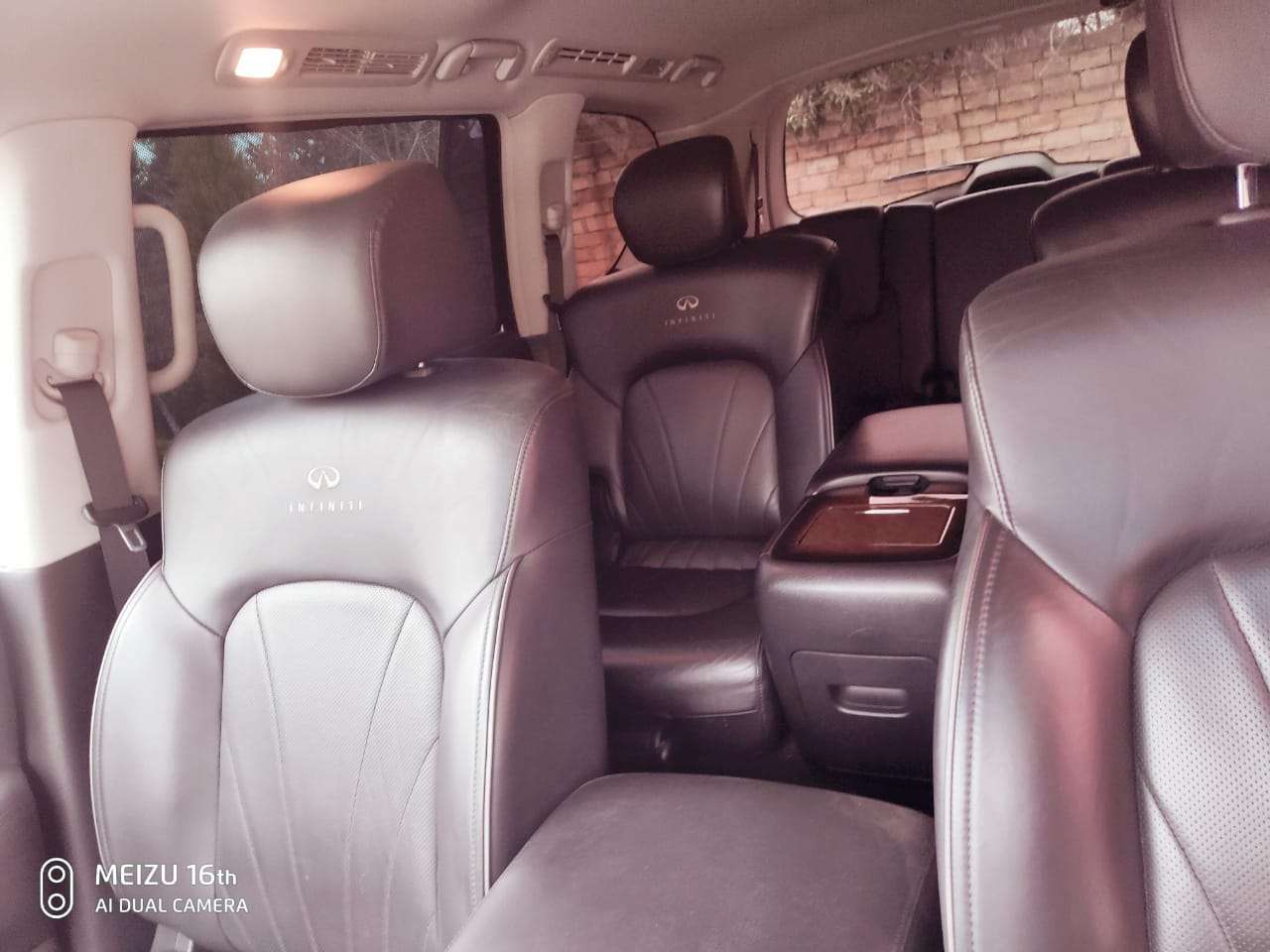 Infiniti QX80, 2013 il, 5.6 L, 58 000 km
