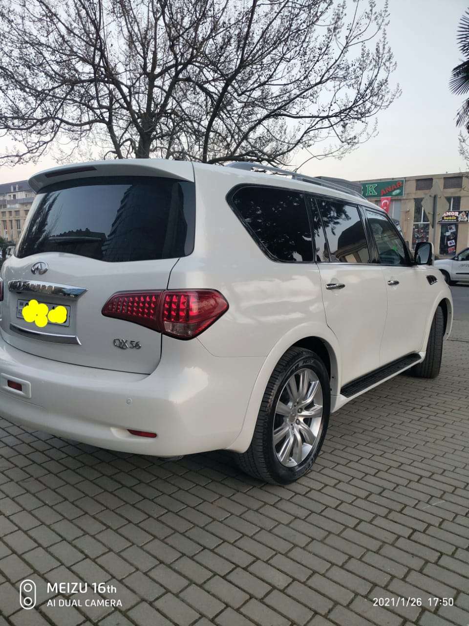 Infiniti QX80, 2013 il, 5.6 L, 58 000 km