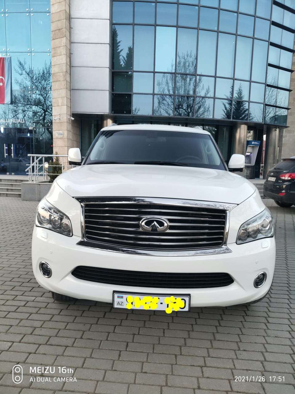 Infiniti QX80, 2013 il, 5.6 L, 58 000 km