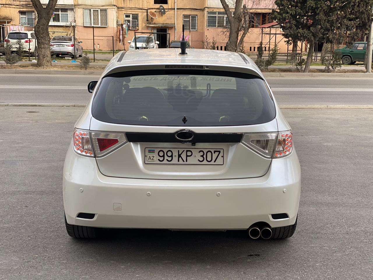 Subaru Impreza, 2007 il, 2.0 L, 260 000 km