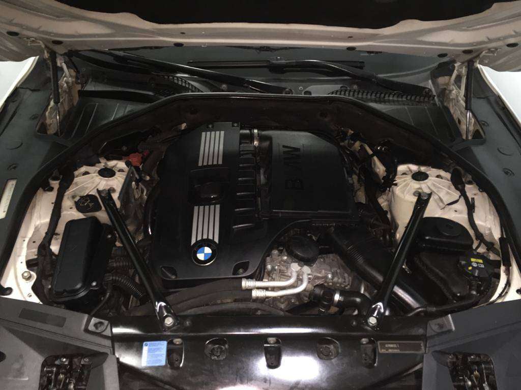 BMW 740, 2009 il, 3.0 L, 182 000 km