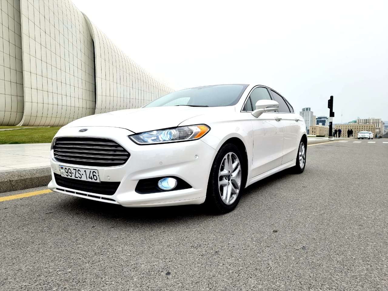 Ford Fusion, 2015 il, 1.5 L, 100 000 km
