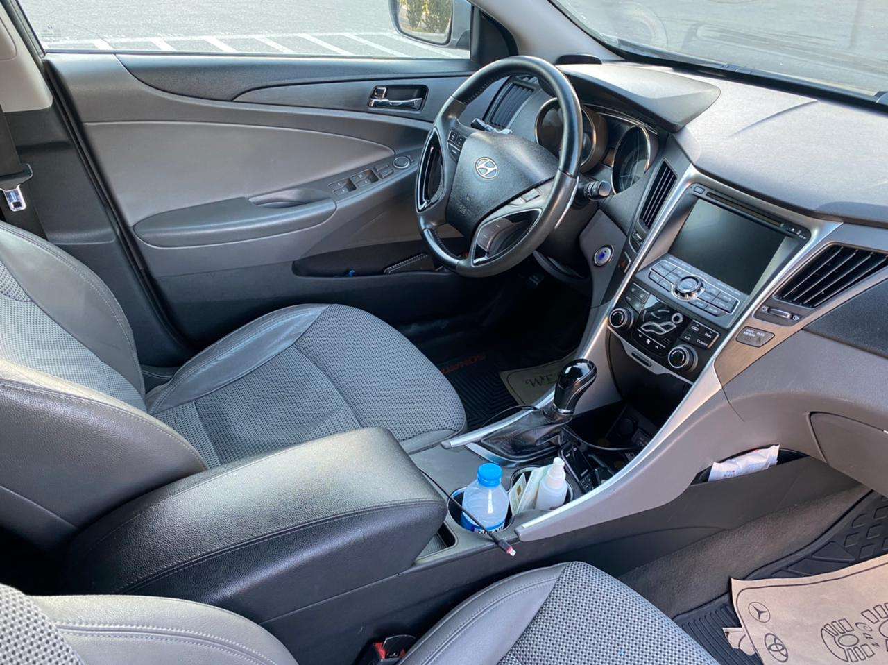 Hyundai Sonata, 2011 il, 2.0 L, 110 000 km