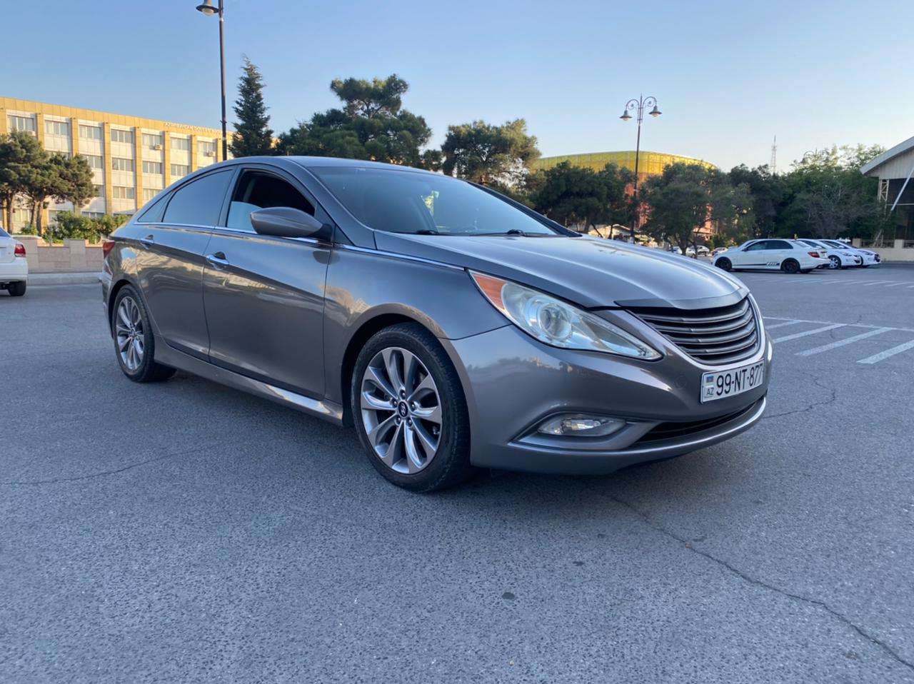 Hyundai Sonata, 2011 il, 2.0 L, 110 000 km