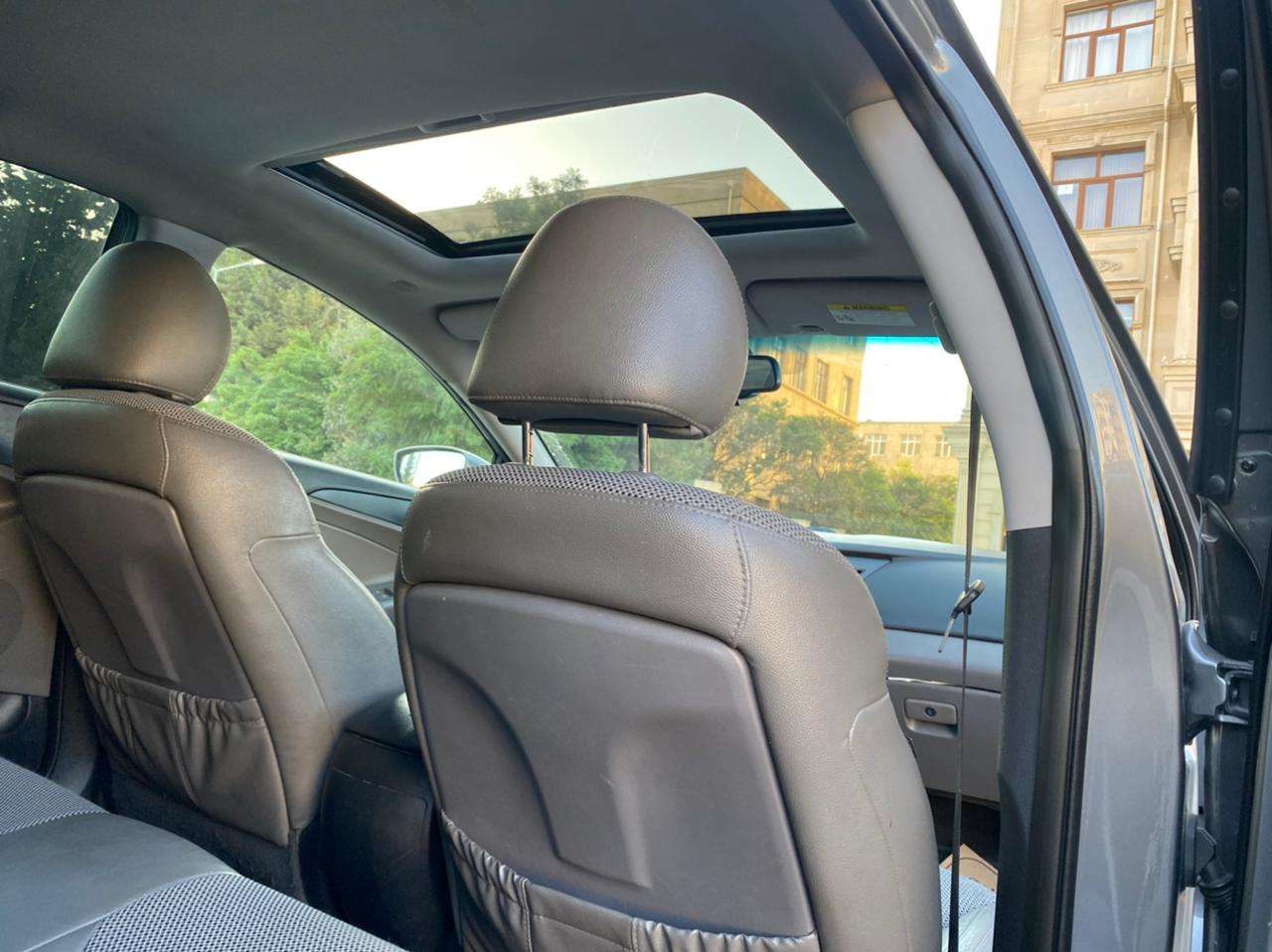 Hyundai Sonata, 2011 il, 2.0 L, 110 000 km