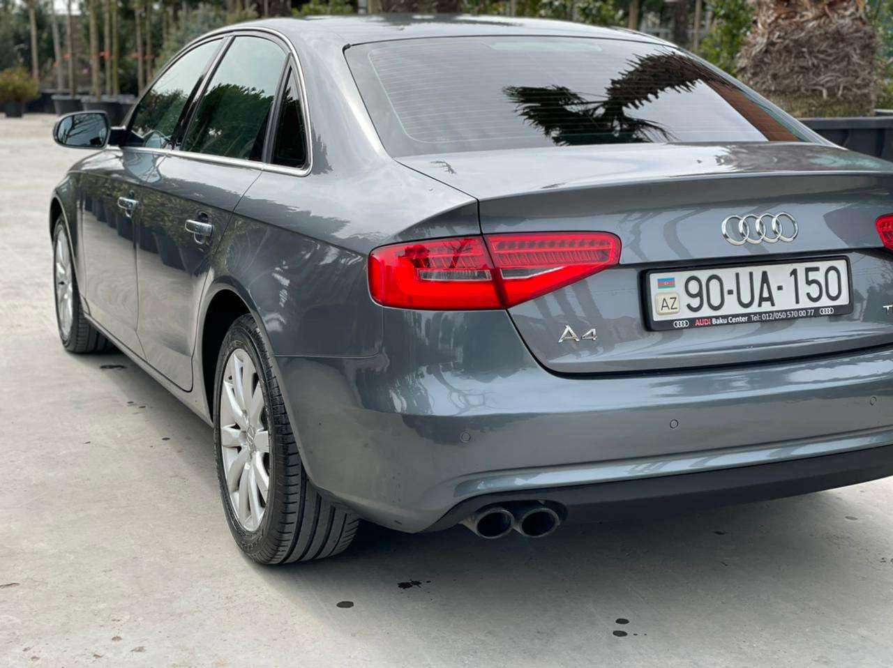 Audi A4, 2013 il, 1.8 L, 208 000 km