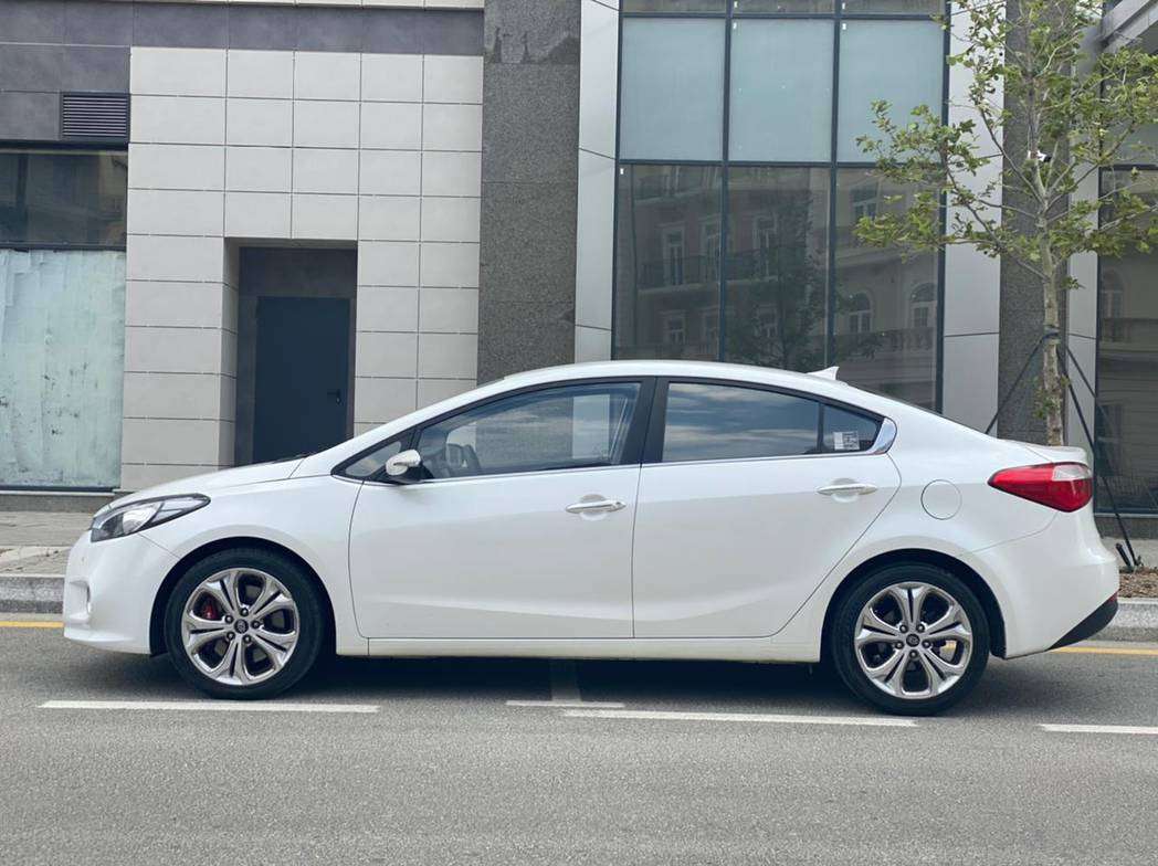 Kia Cerato, 2014 il, 1.6 L, 6 400 km