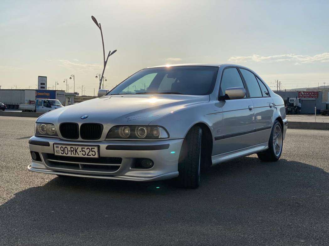 BMW 525, 2001 il, 2.5 L, 235 000 km