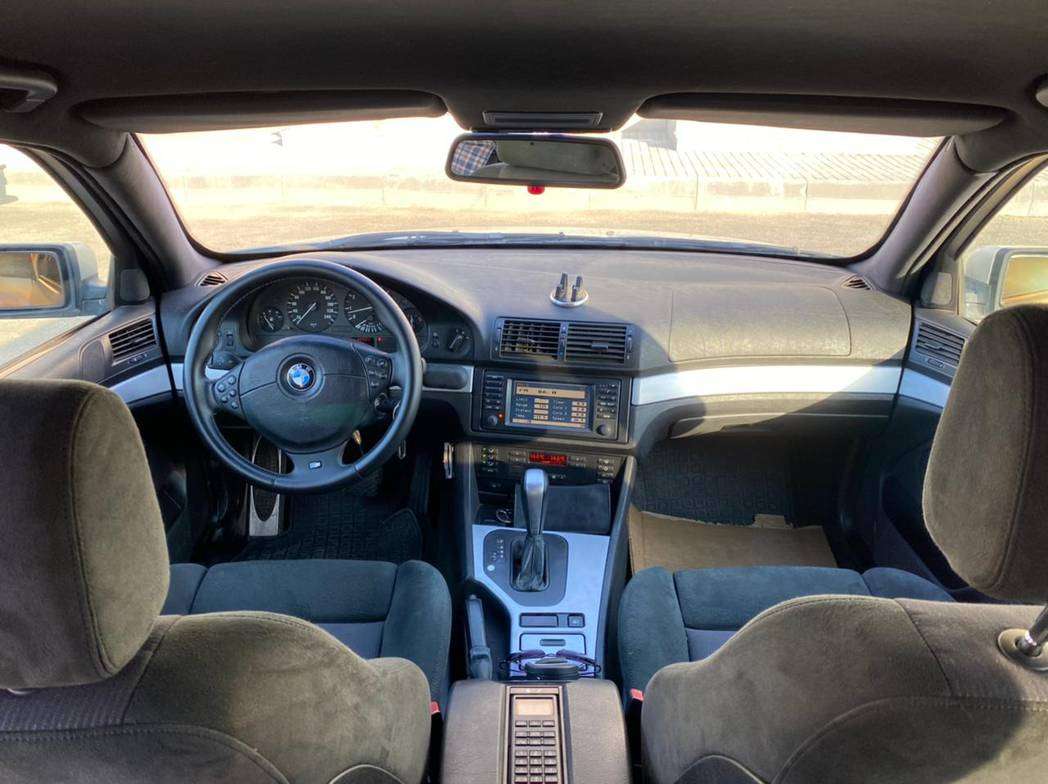 BMW 525, 2001 il, 2.5 L, 235 000 km