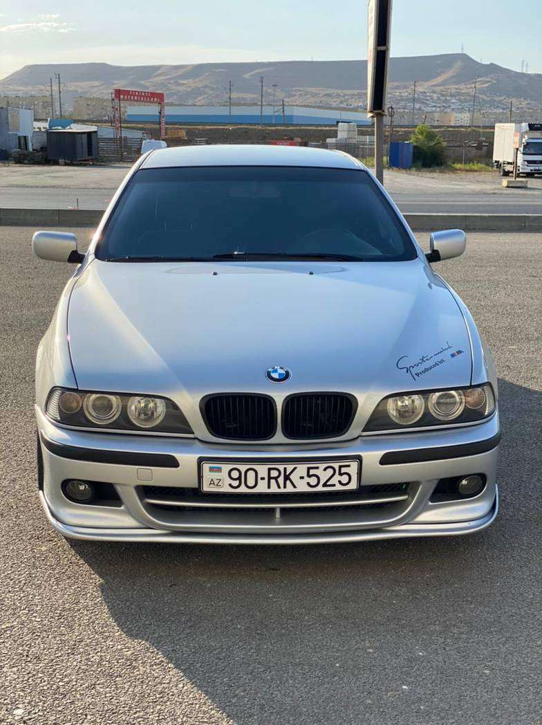 BMW 525, 2001 il, 2.5 L, 235 000 km