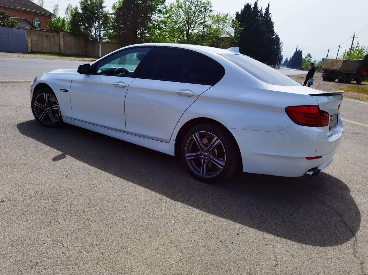 BMW 528, 2012 il, 2.0 L, 196 000 km