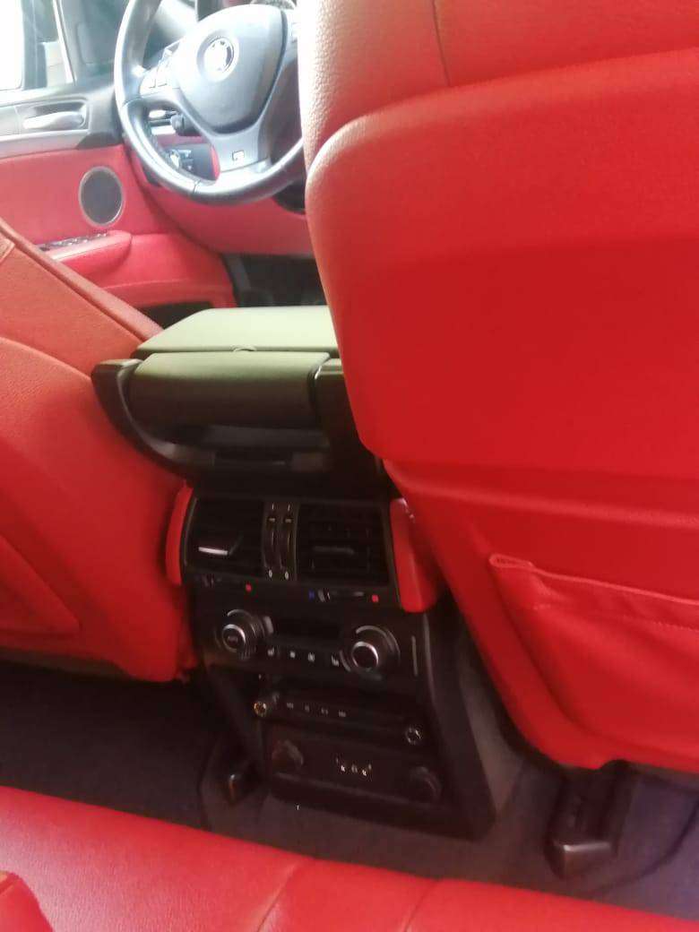 BMW X6, 2013 il, 4.4 L, 115 000 km