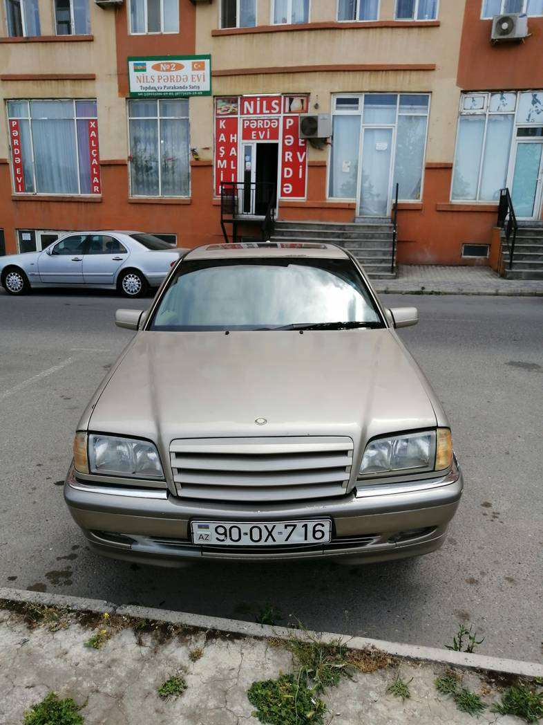 Mercedes C 230, 1999 il, 2.3 L, 240 545 km