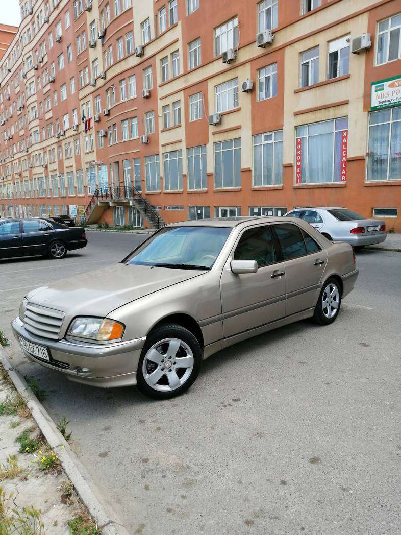 Mercedes C 230, 1999 il, 2.3 L, 240 545 km