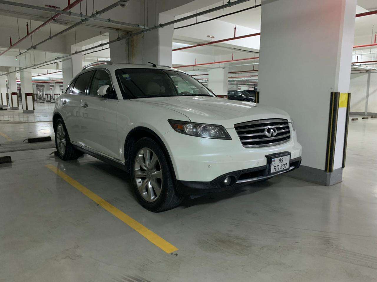 Infiniti FX35, 2008 il, 3.5 L, 268 000 km