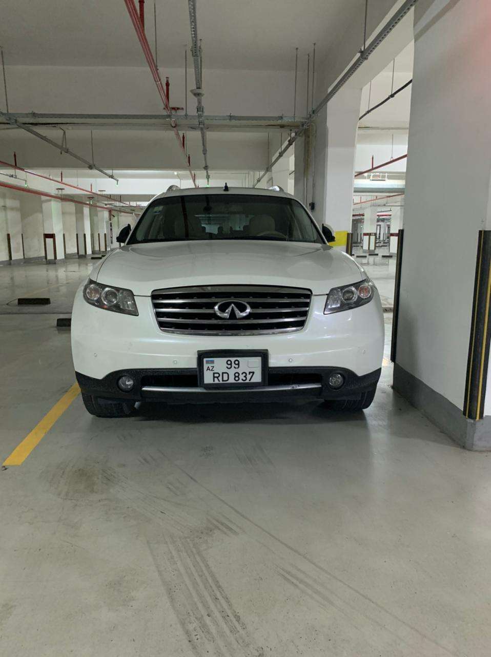 Infiniti FX35, 2008 il, 3.5 L, 268 000 km