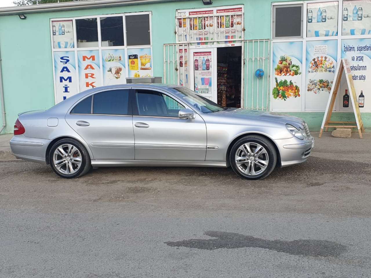 Mercedes E 320, 2004 il, 3.2 L, 332 000 km