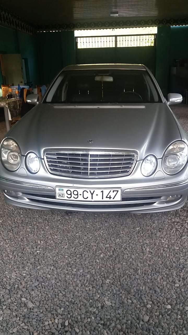 Mercedes E 320, 2004 il, 3.2 L, 332 000 km
