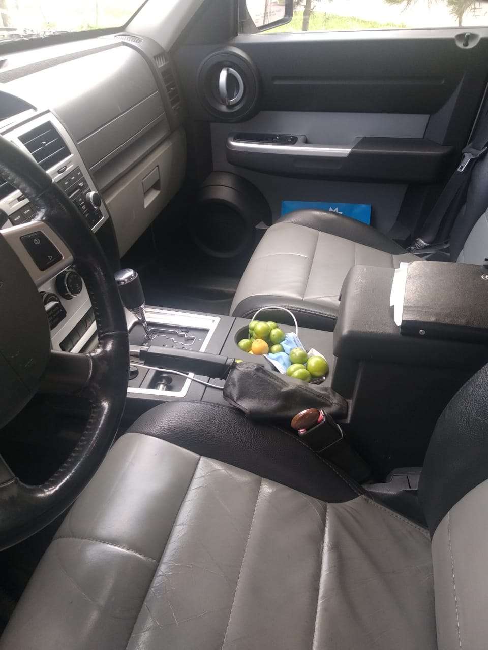 Dodge Nitro, 2008 il, 2.8 L, 270 000 km