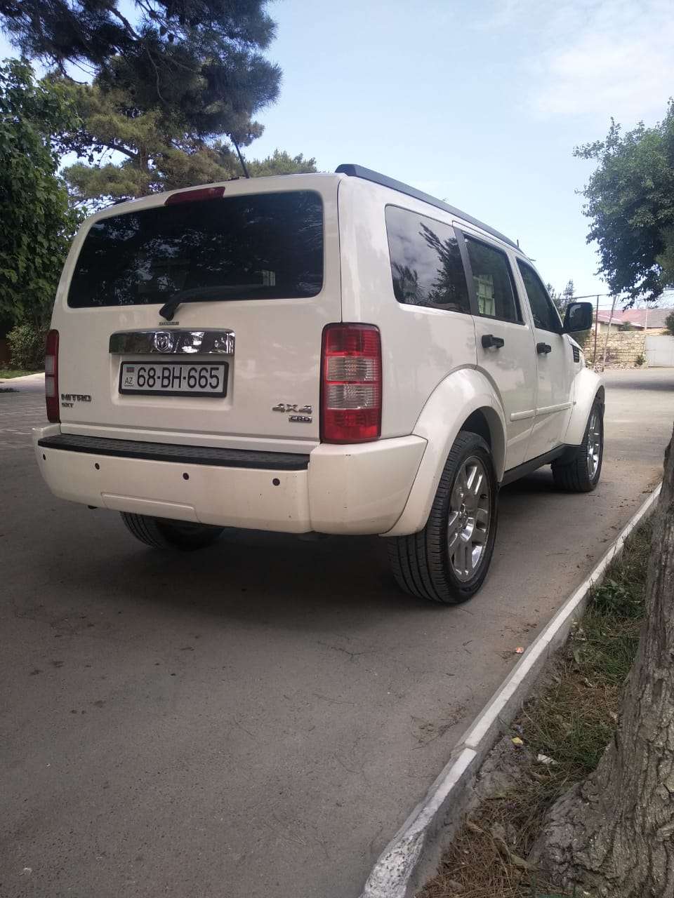 Dodge Nitro, 2008 il, 2.8 L, 270 000 km
