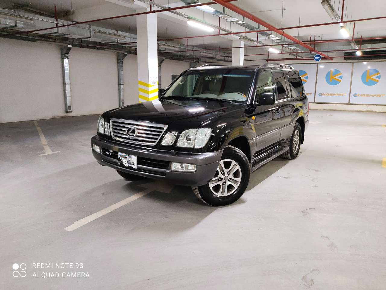 Lexus LX 470, 2005 il, 4.7 L, 303 000 km