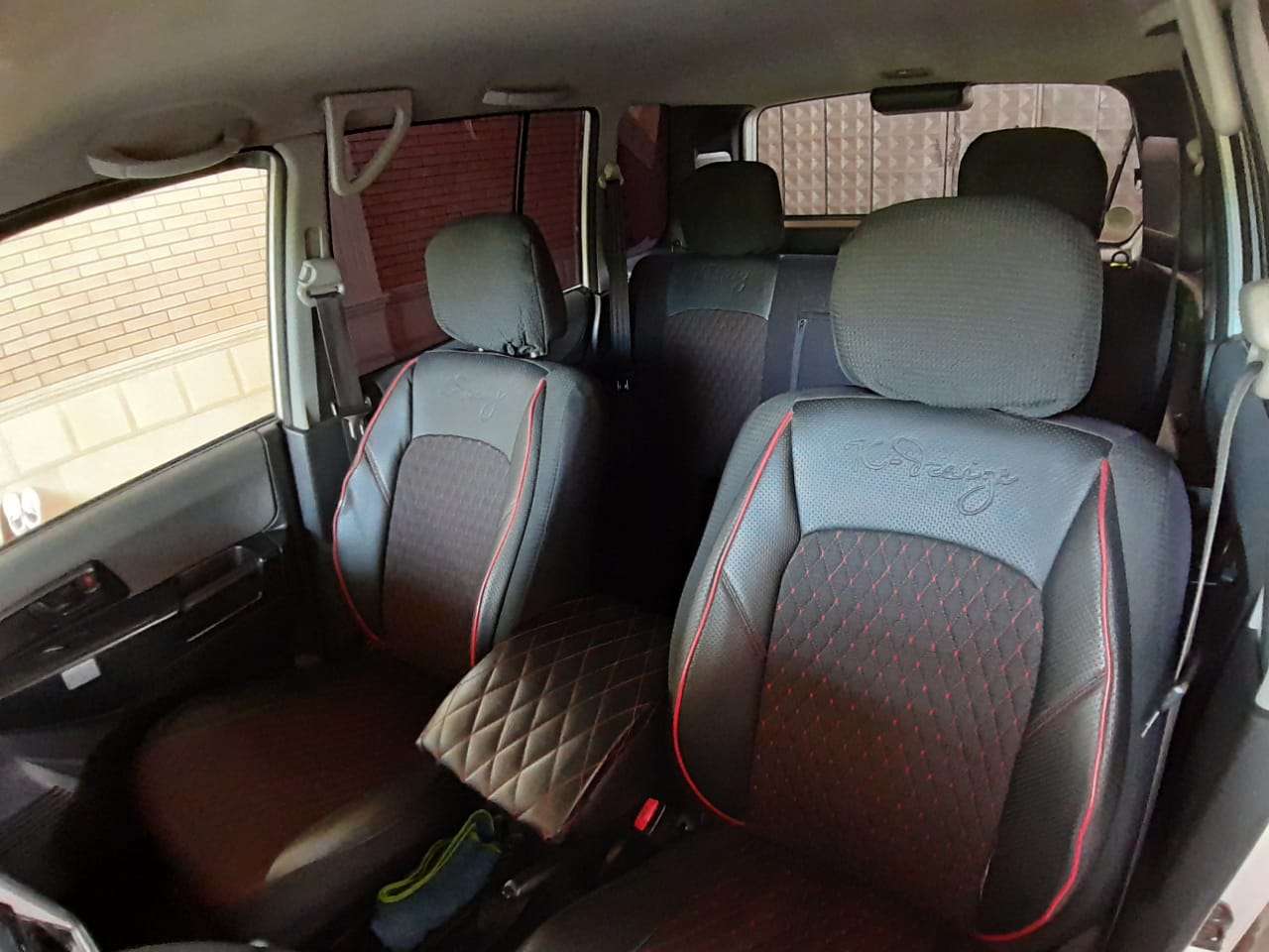 Mitsubishi Pajero iO, 1999 il, 1.8 L, 265 274 km