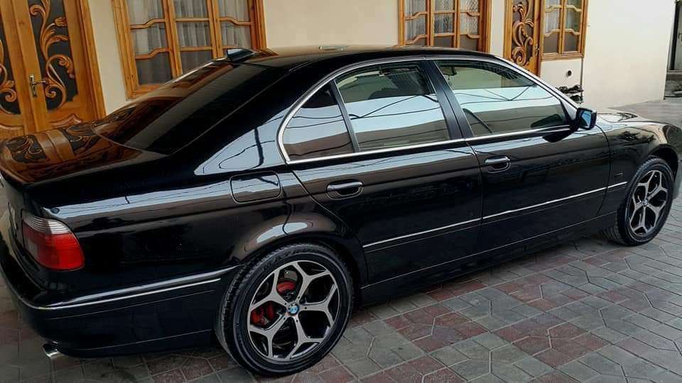 BMW 523, 1997 il, 2.5 L, 382 082 km