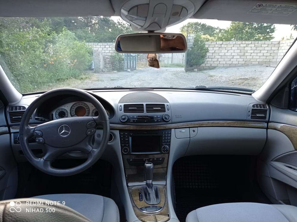 Mercedes E 240, 2008 il, 2.6 L, 25 358 km