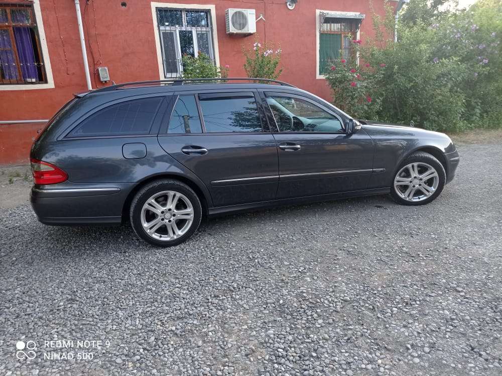 Mercedes E 240, 2008 il, 2.6 L, 25 358 km