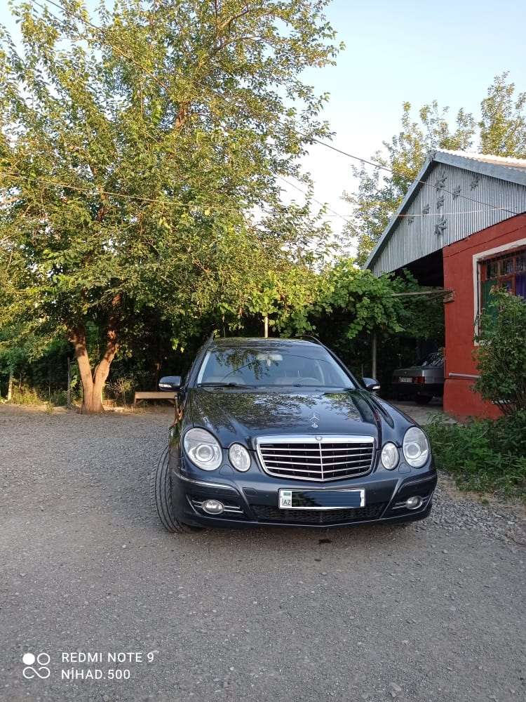 Mercedes E 240, 2008 il, 2.6 L, 25 358 km