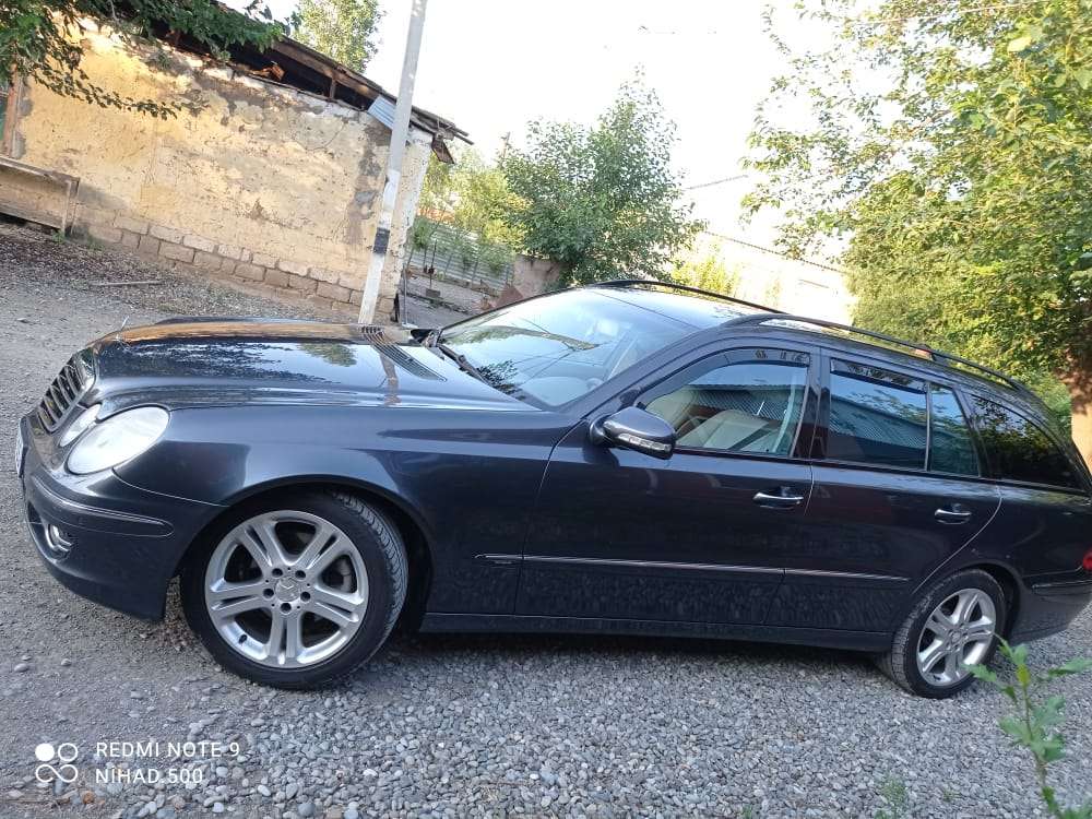 Mercedes E 240, 2008 il, 2.6 L, 25 358 km