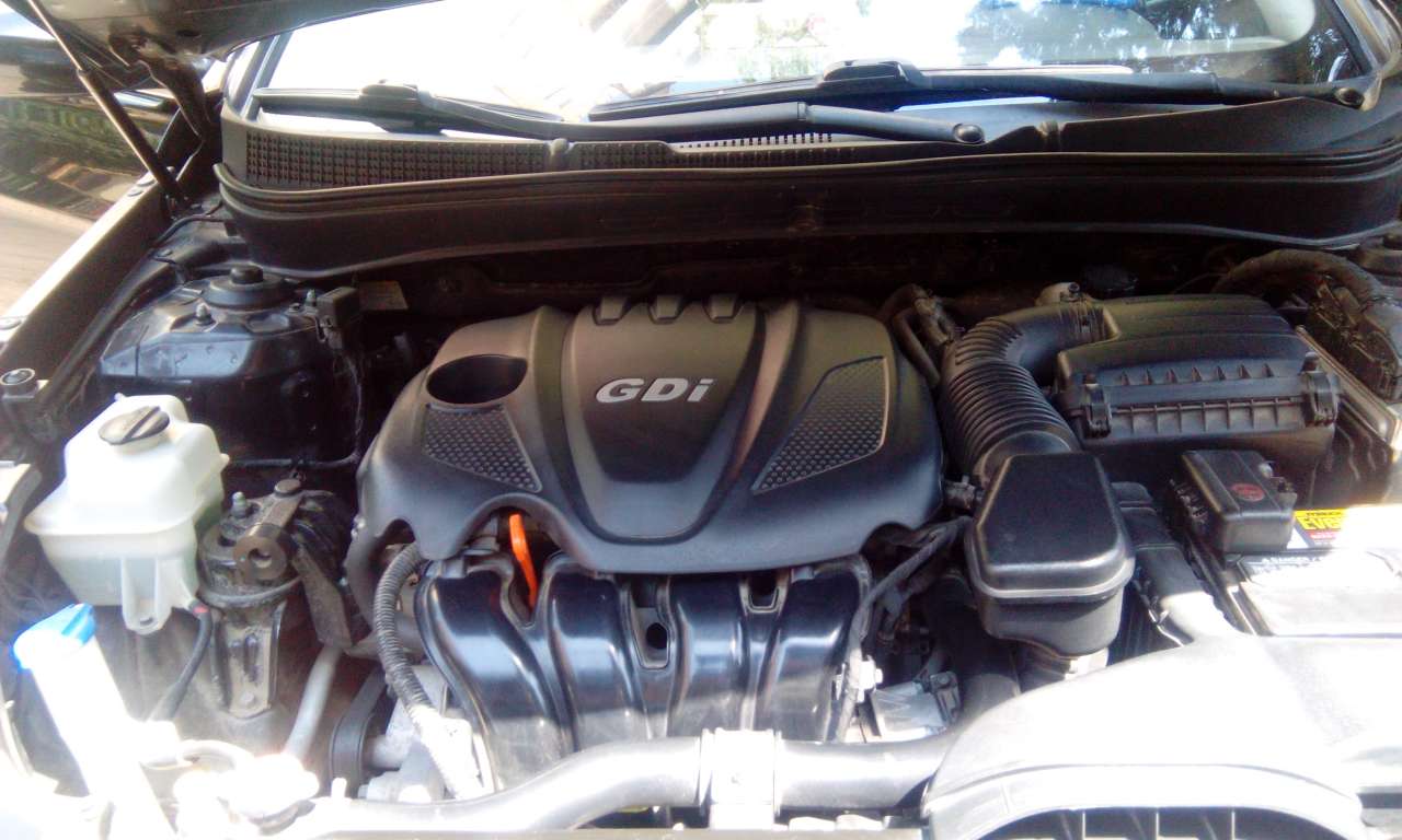 Hyundai Sonata, 2011 il, 2.4 L, 125 000 km