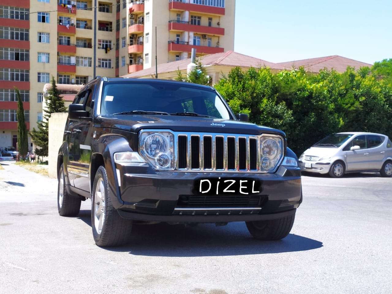 Jeep Cherokee, 2011 il, 2.8 L, 215 000 km