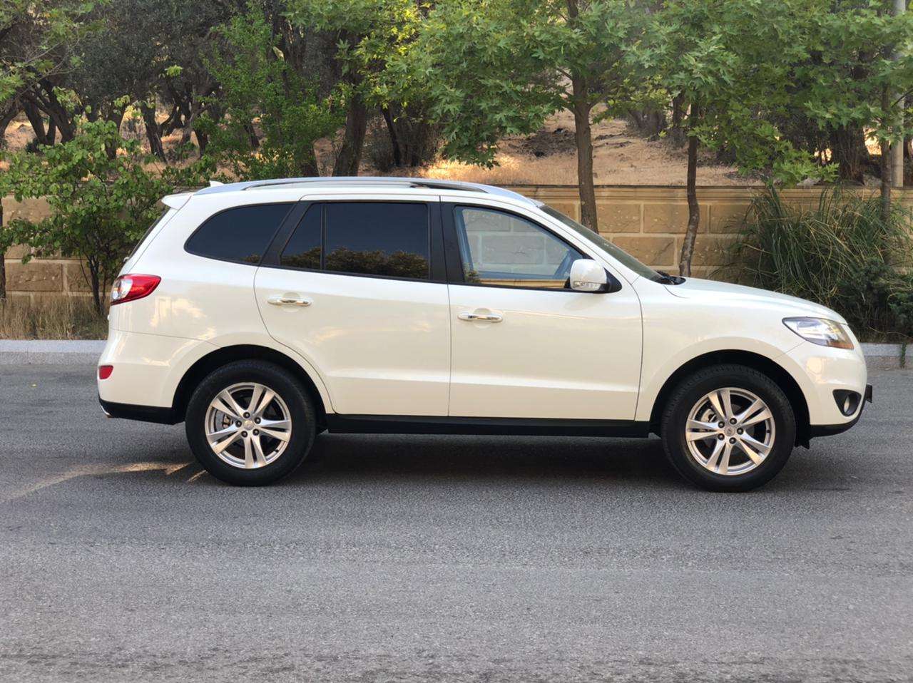 Hyundai Santa Fe, 2009 il, 2.0 L, 251 000 km