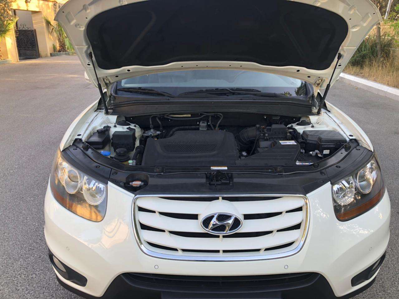 Hyundai Santa Fe, 2009 il, 2.0 L, 251 000 km