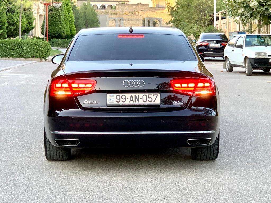 Audi A8, 2013 il, 4.0 L, 124 000 km