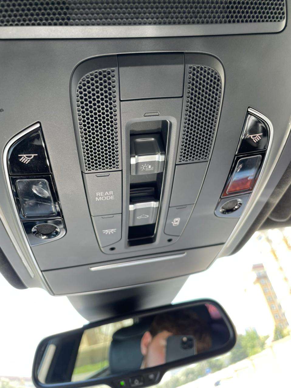 Audi A8, 2013 il, 4.0 L, 124 000 km