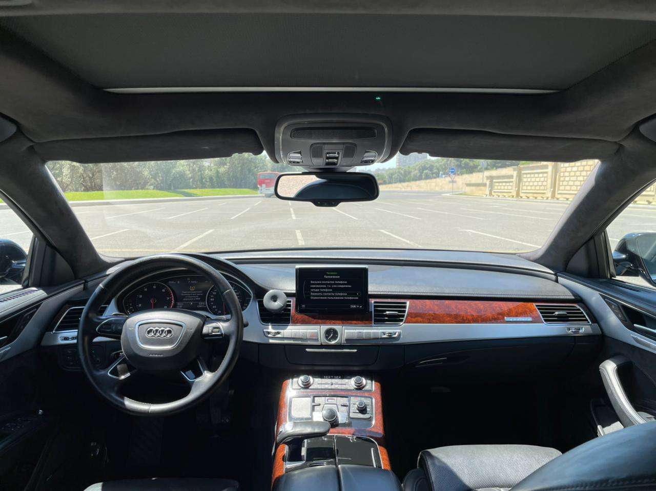 Audi A8, 2013 il, 4.0 L, 124 000 km