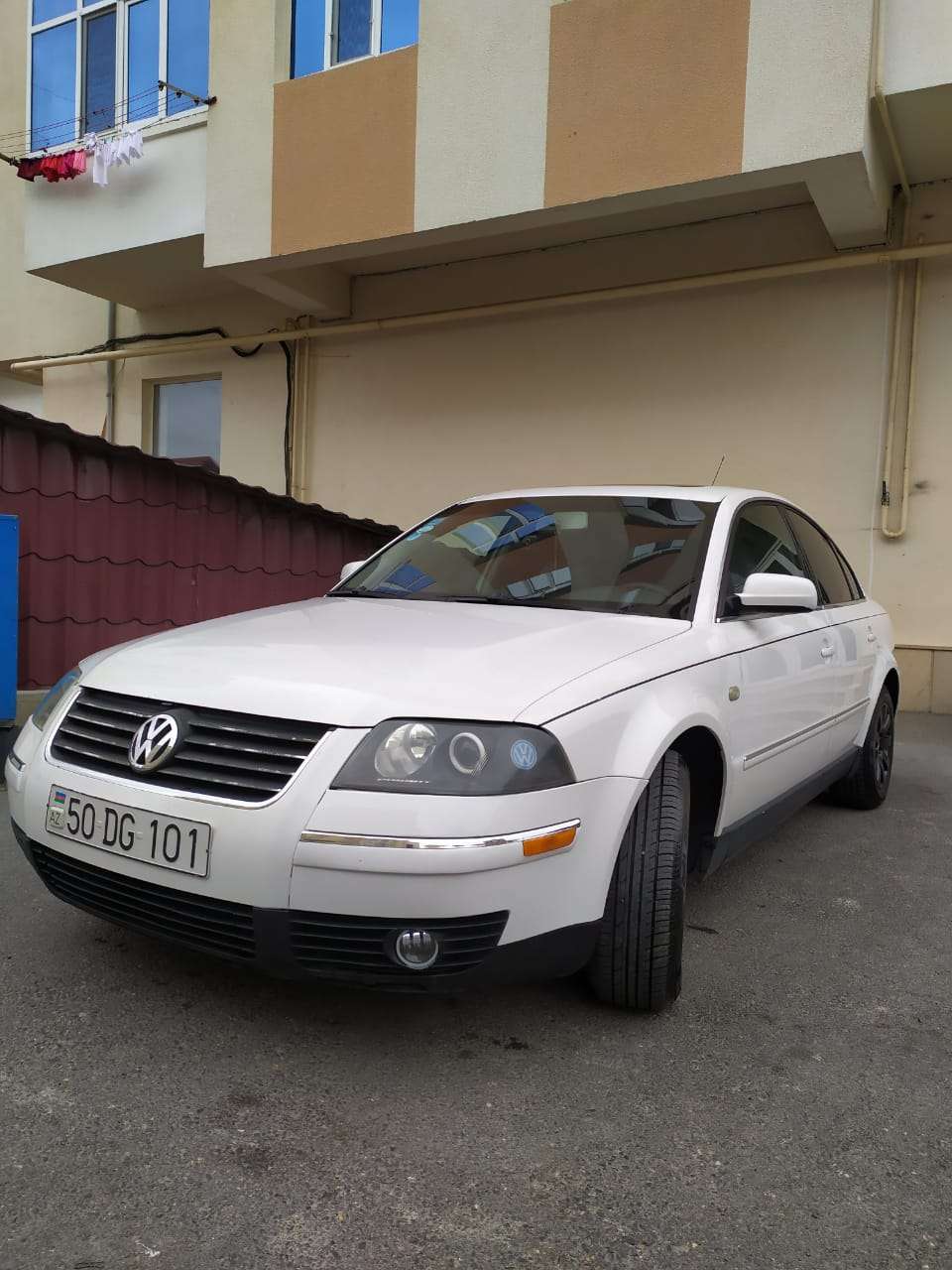 Volkswagen Passat, 2003 il, 1.8 L, 260 000 km