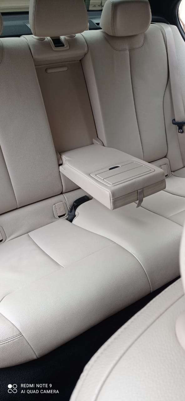 BMW 328, 2014 il, 2.0 L, 110 000 km