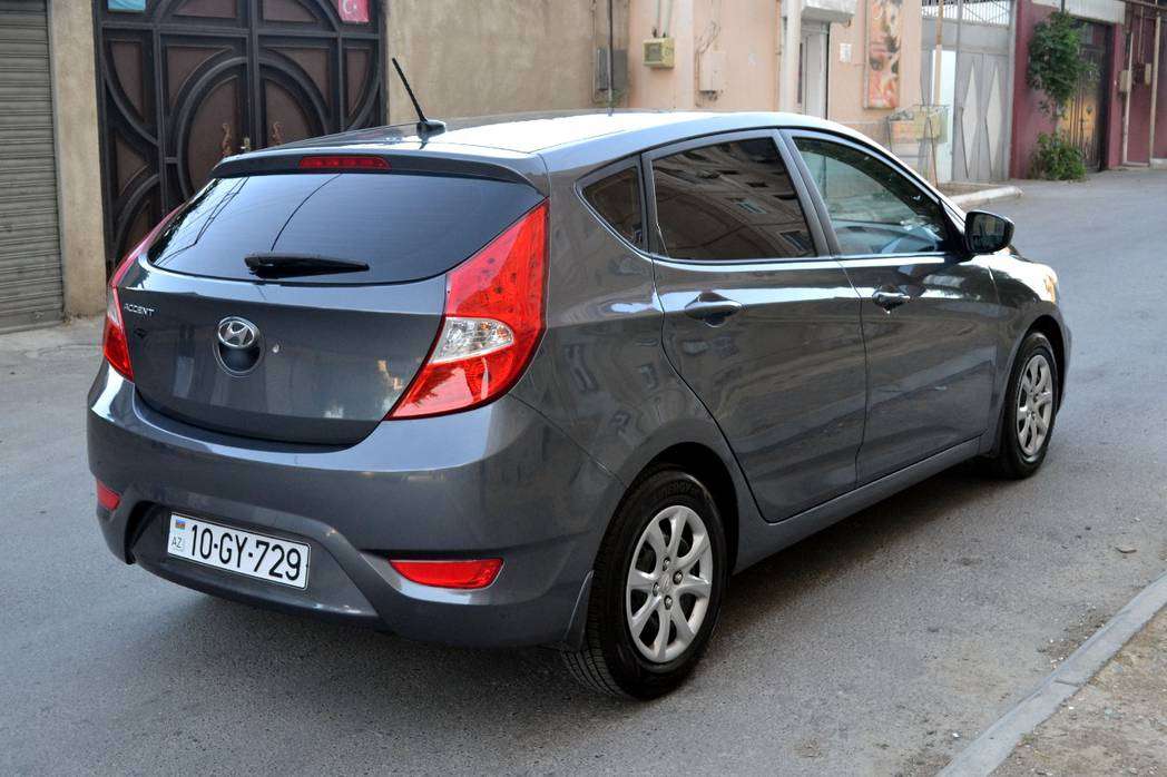 Hyundai Accent, 2012 il, 1.6 L, 118 000 km