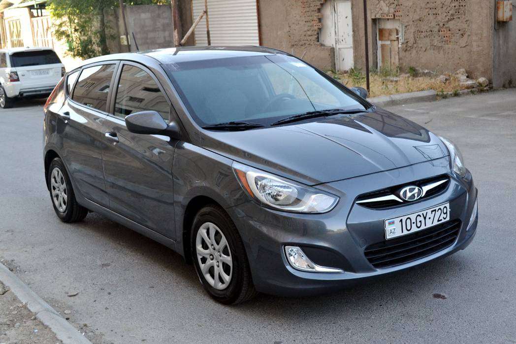 Hyundai Accent, 2012 il, 1.6 L, 118 000 km